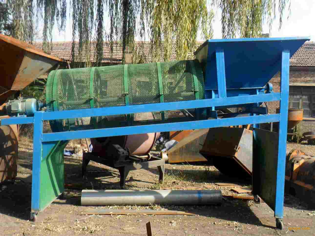 供应浙江滚筒式筛沙机小型筛沙机工地必用