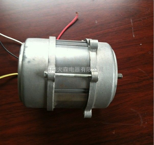 杭州富阳火森电器有限公司 是专业生产各种电机的现代化企业.年产电机30万台,主要产品有:YY系列单相电容运转电动机;YY系列冷凝器专用电动机;YY系列空调器风扇电动机; 各种新老系列分马力电动机. 公司各种产品均通过国家3C认证.生产检测设备先进,完善.拥有数控车床,各种电机测试设备,电机出厂试验台等.
