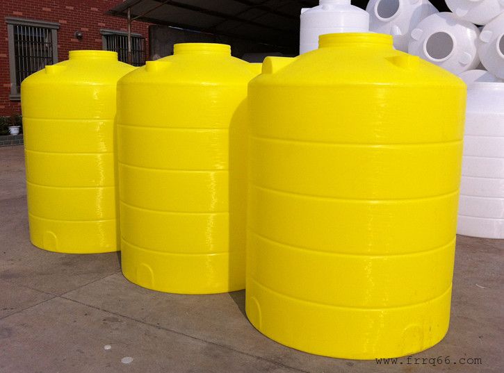 雨水收集桶厂家直供 1371619559_5995.jpg