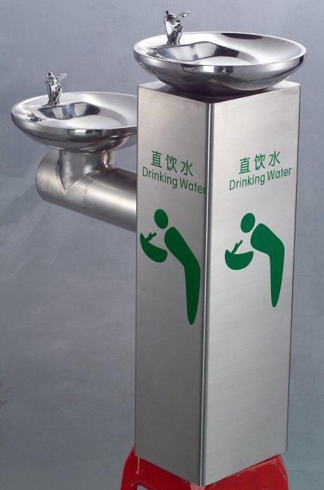 净水泉净水机 1372827341_4068.jpg