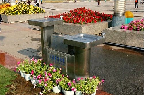 直饮机 佛山顺德区汇天下泉饮水设备有限公司 产品展示 公共直饮水台