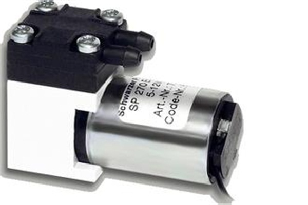 ����Schwarzer Precision��Ĥ��