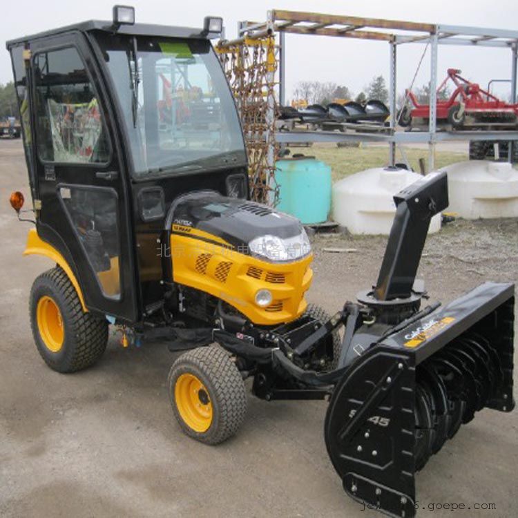 小型广场大型社区除雪车STM1100,狭小空间更好用厂价销售,年终优惠