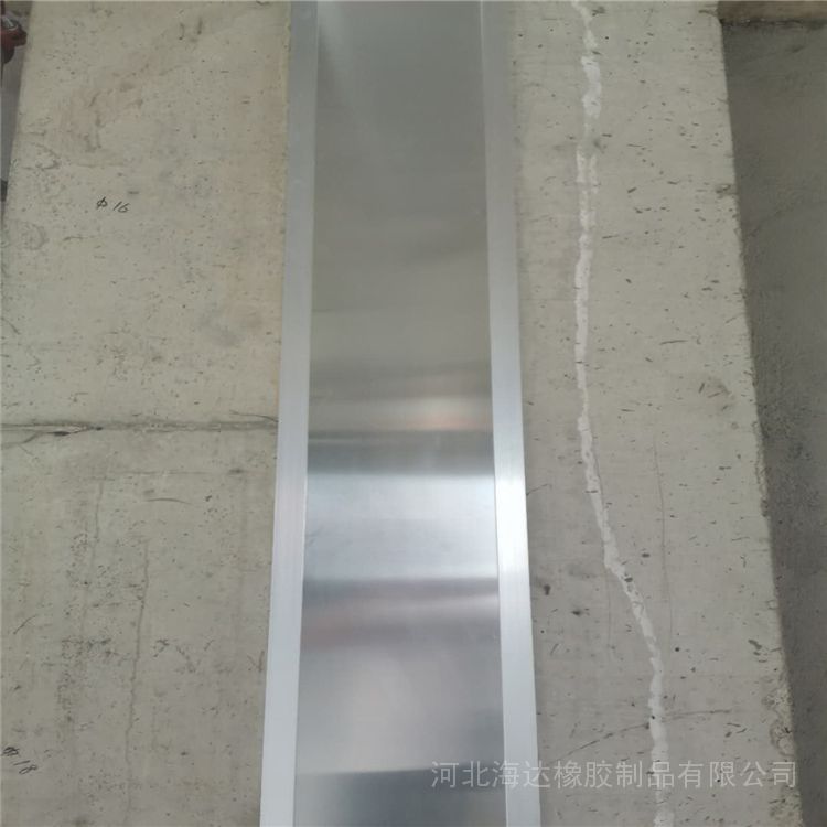 海达铝合金变形缝追求质量
