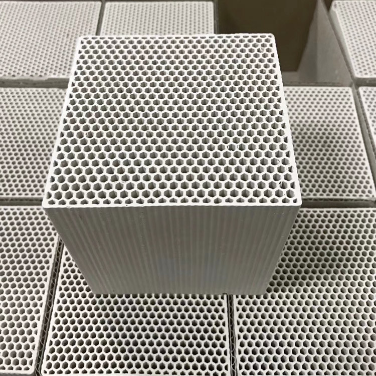 冠霖脱硫,净化,催化/吸附用多孔蜂窝状沸石分子筛100*100*100