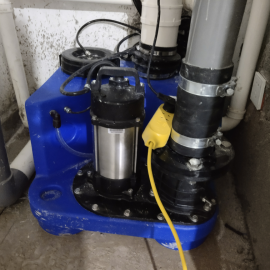 SAPO TW300E地下室污水提升器 污水提升泵站 污水处理设备60L