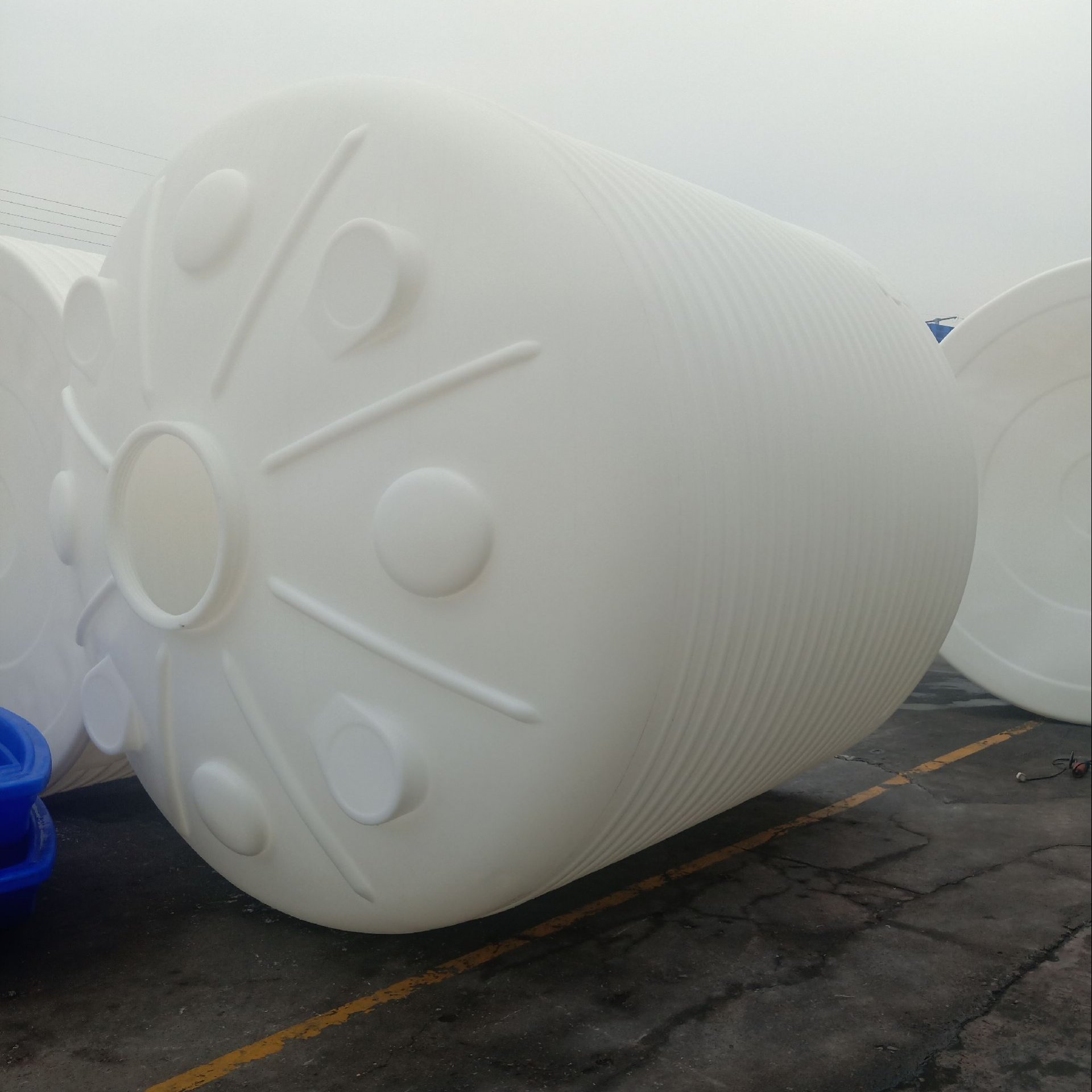 朗盛10吨耐酸碱储罐pe10立方液体储存罐