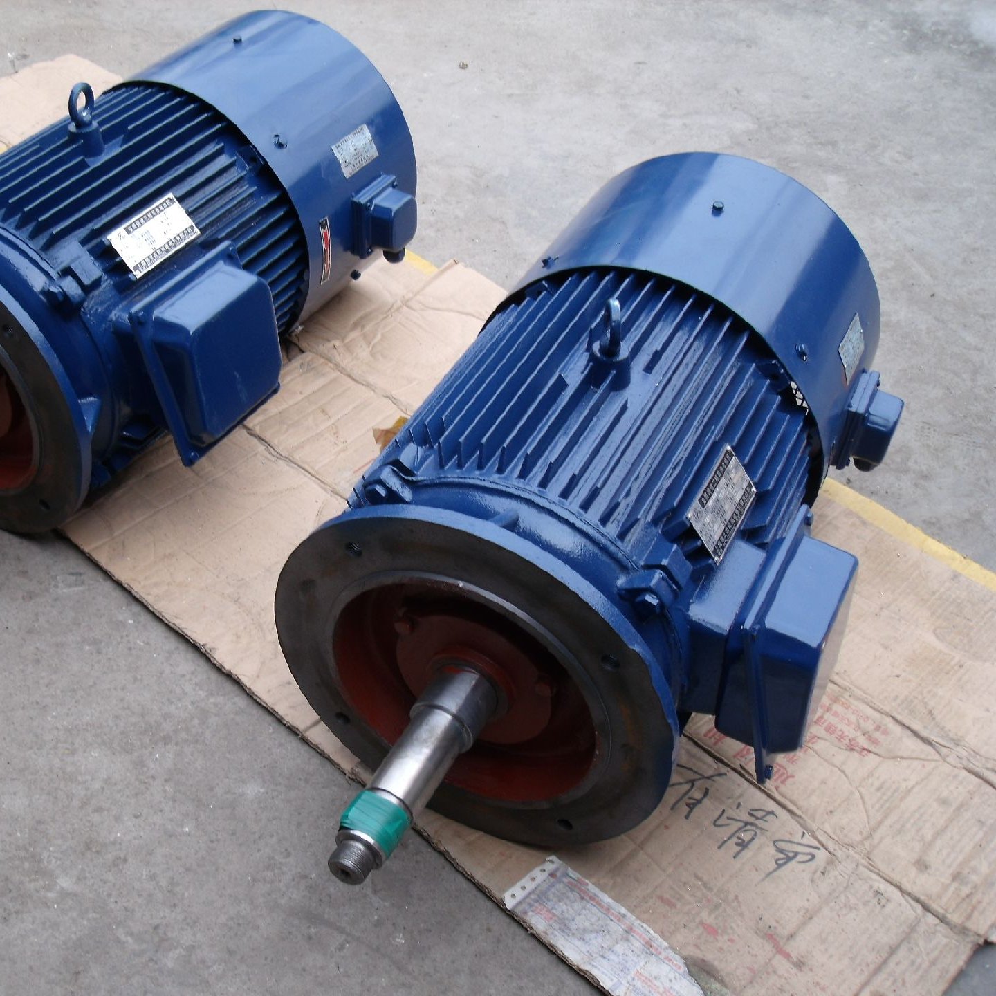 上虞德立 变频调速电机 yvp180l-6-15kw