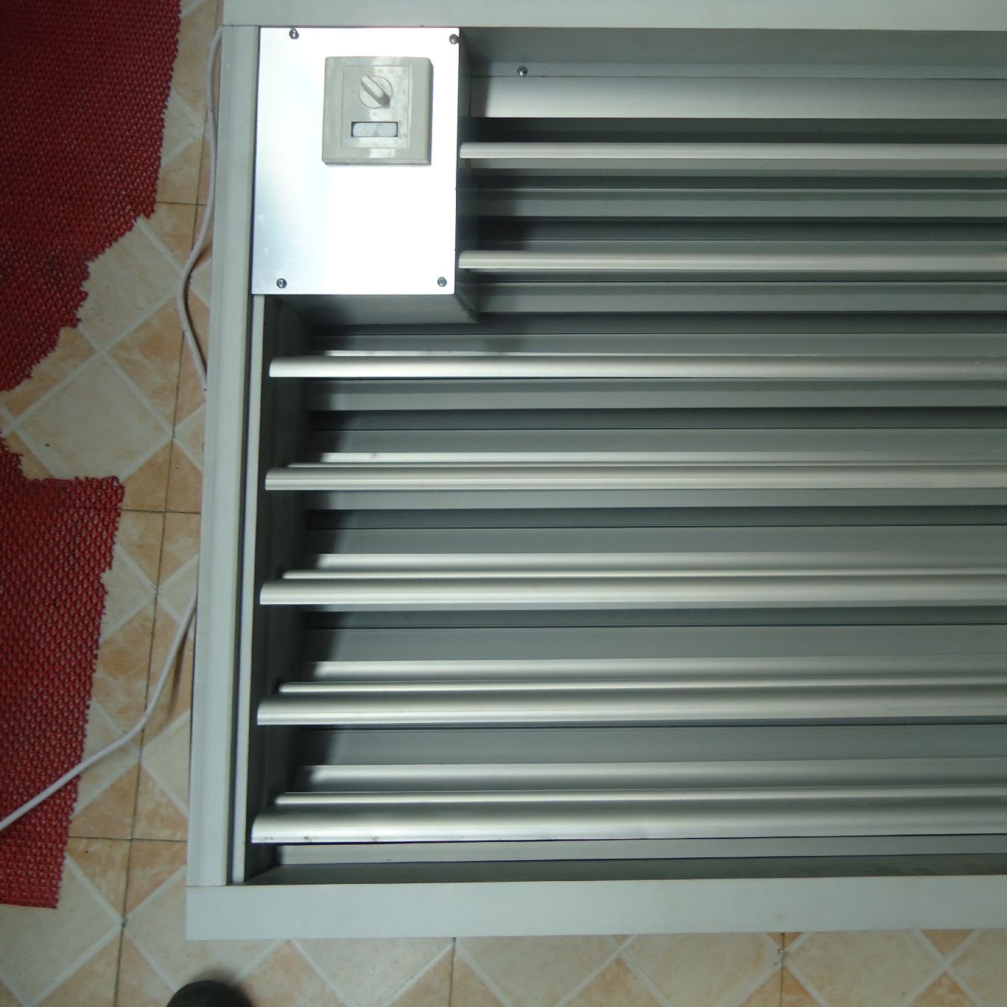 双虎单层电动保温叶片铝合金防雨百叶窗