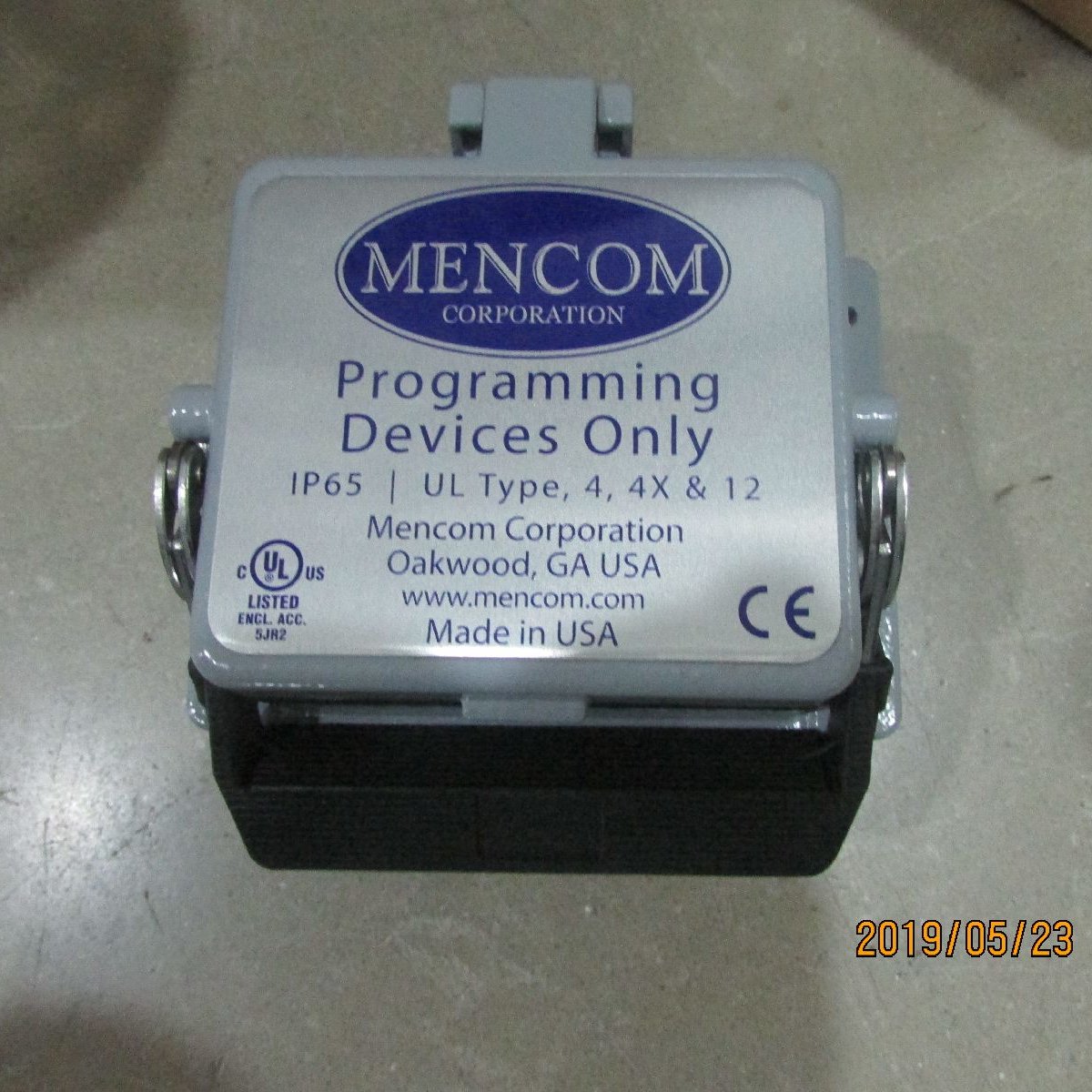 MencomӿDP1-RJ45-R-24LS