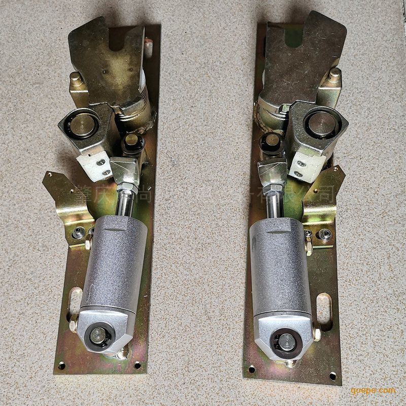 博得康尼欧特美塞拉门配件旋转锁解锁风缸