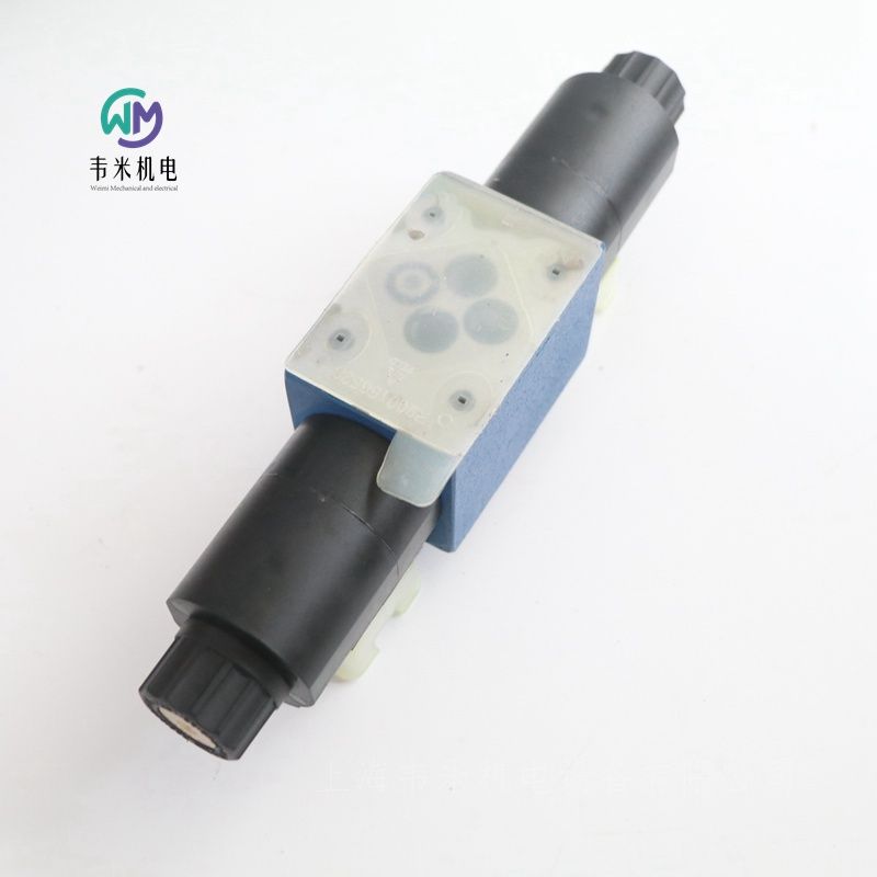 力士乐电磁阀R901108990 4WE6J70/HG24N9K4/B10