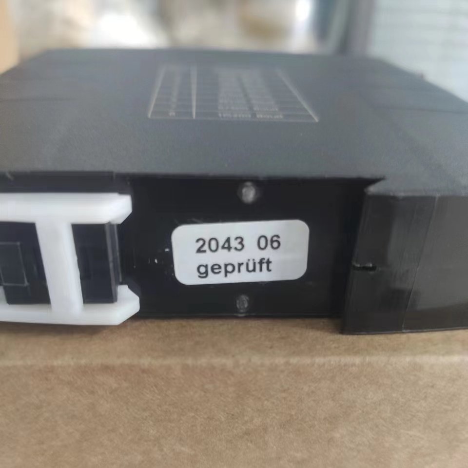 DOLD̵0068514