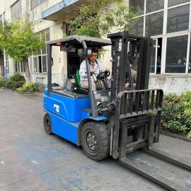 比亞迪迪電動(dòng)堆垛車堆高車CPD20