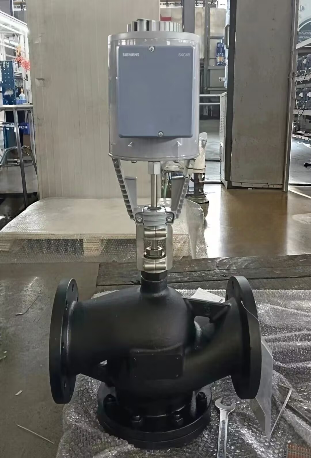 西门子混装高温铸钢WCB温控阀VVG45.125+SKC60