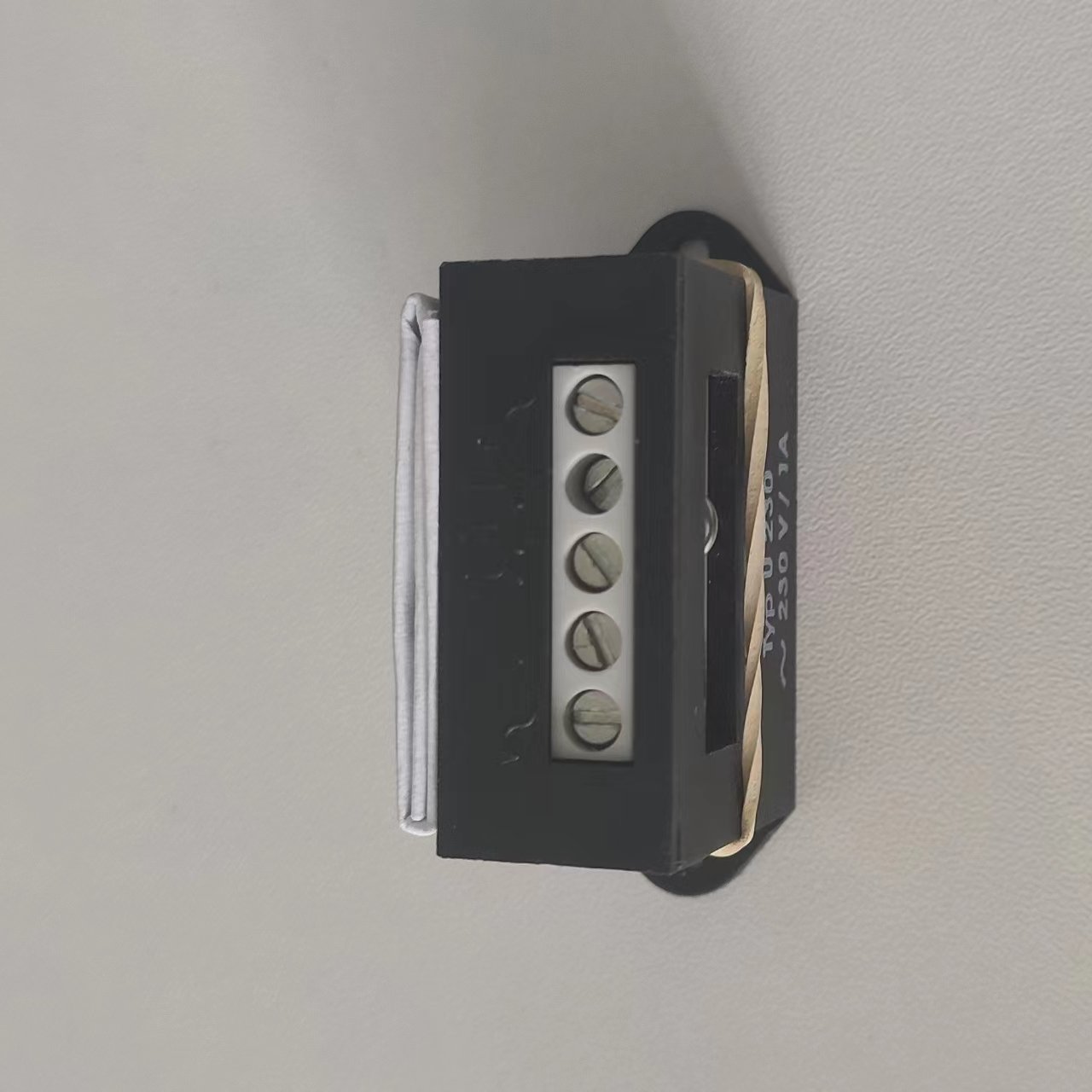 ECIAʽU230