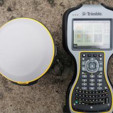 Trimble GNSSջֱTSC3
