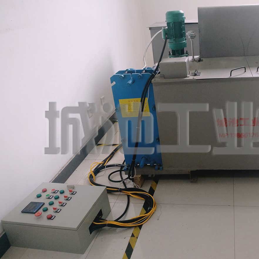 ǳQTȫԶҺѹˮʵ,ˮ,Զ,