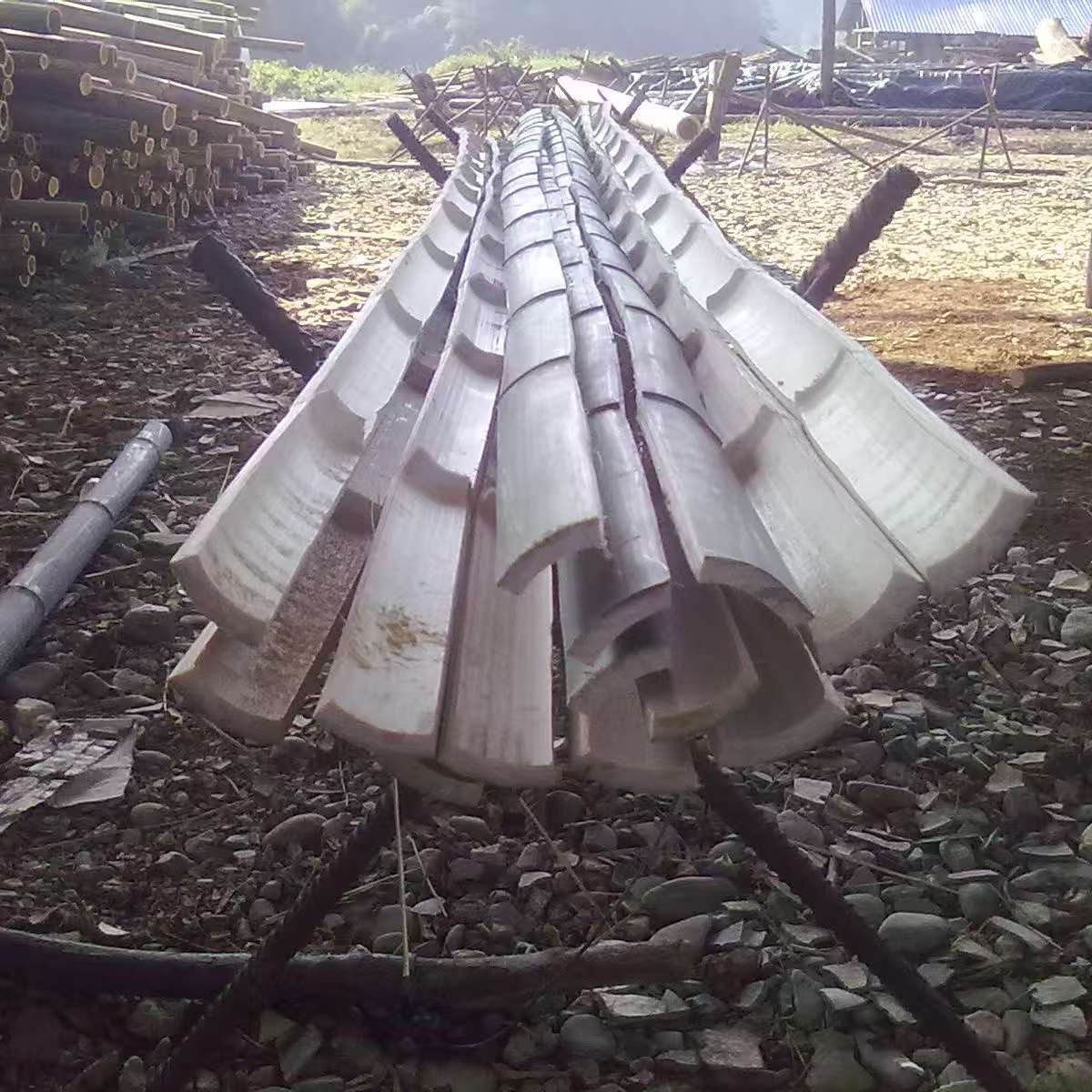 ë ȴˮƬ