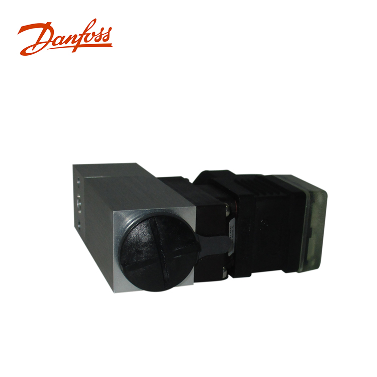 Danfoss˹ѹMBC5100-3641-2DB04 061B110566