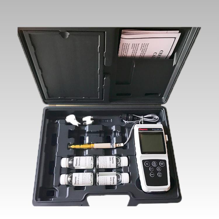 美国赛默飞Eutech优特CON150便携式电导率/总固体溶解度/温度测量仪