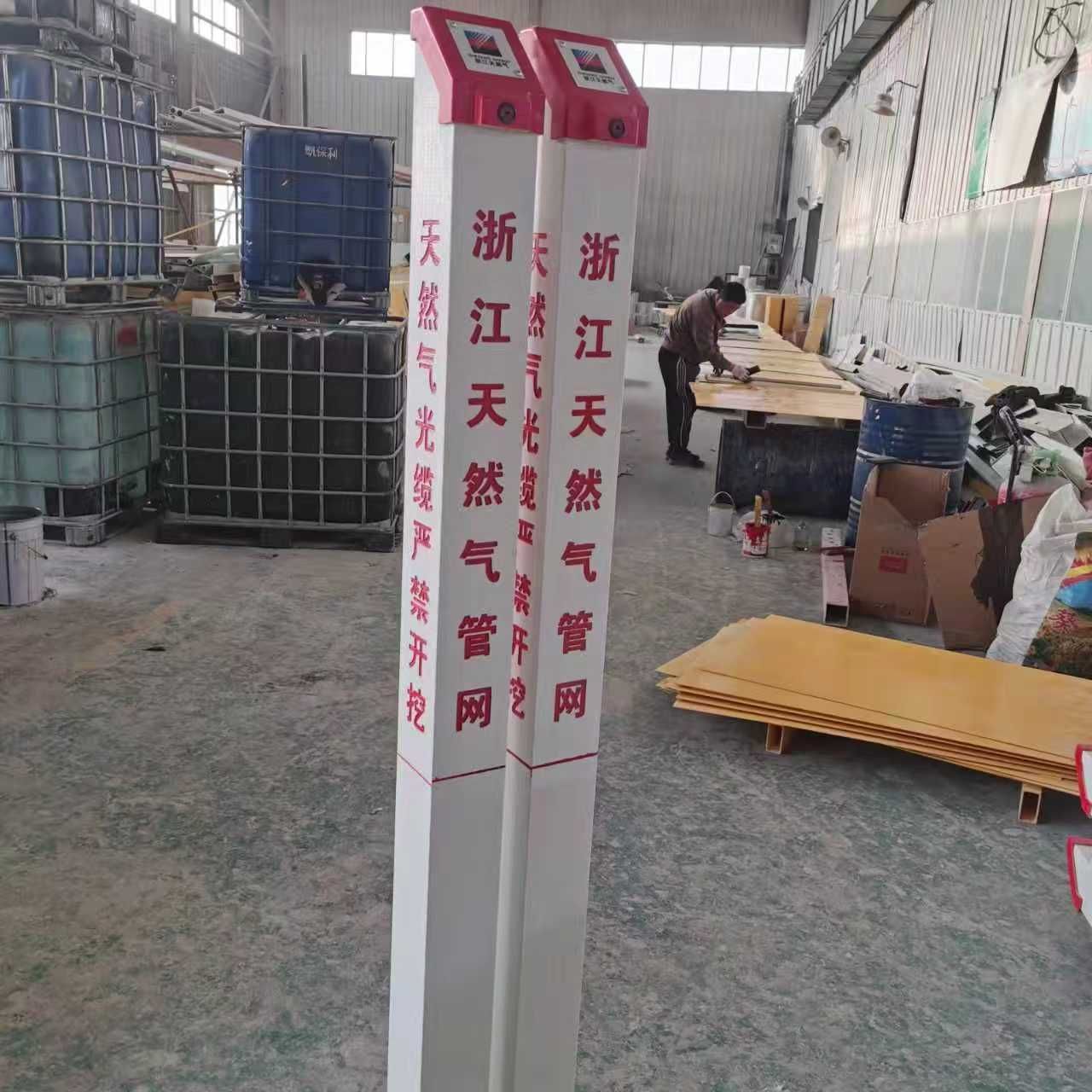 ȼβ±ʯ׮ˮβ±ʶֱܵ½ͷBX