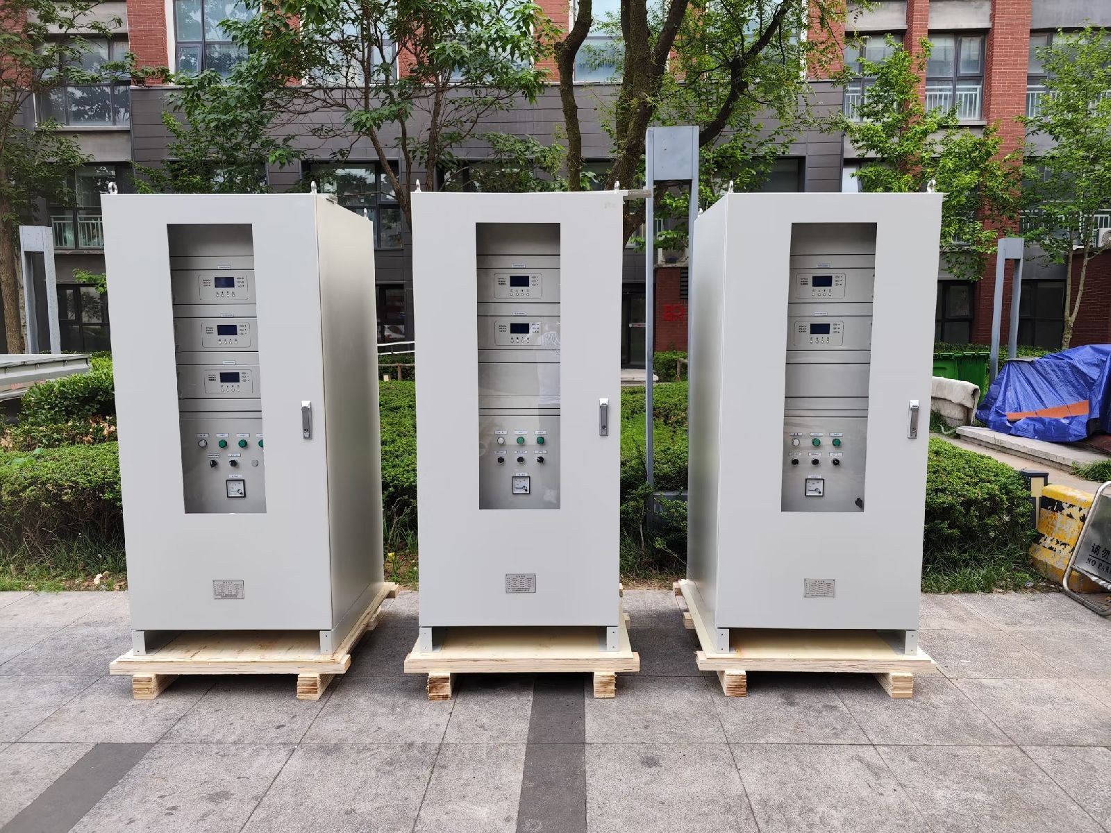 ܺλ30A/50V 50A75VӵBX