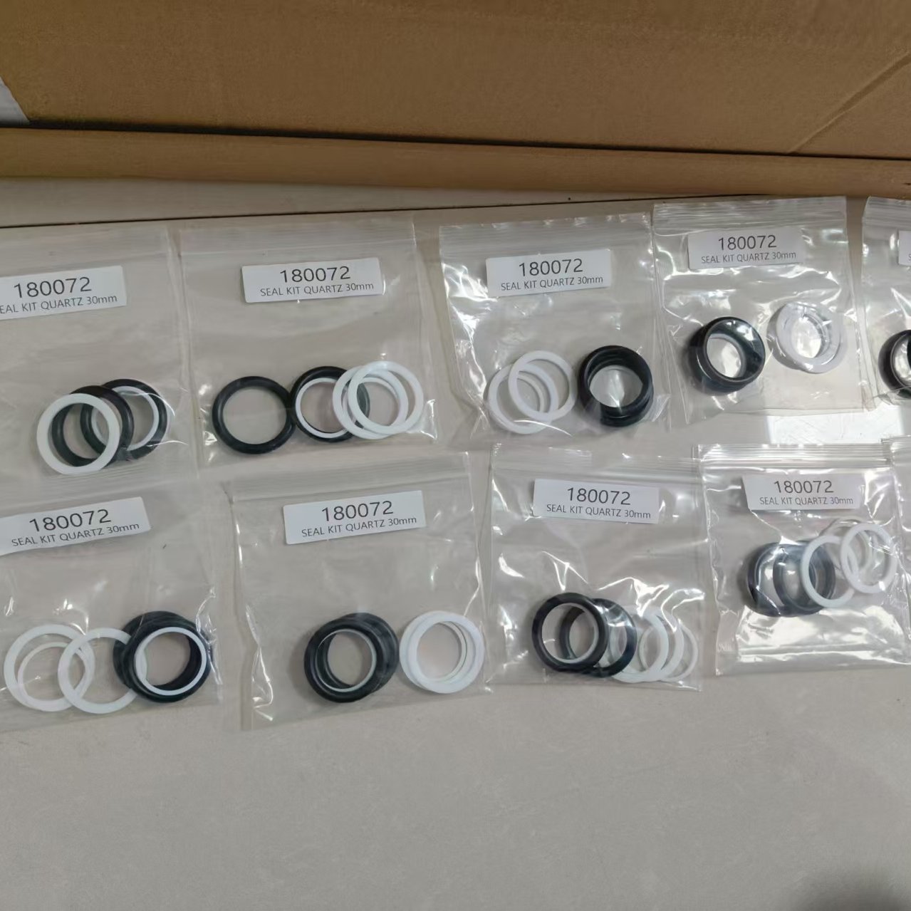 Ӣ Hanoviaߵƹܡ׹ܷ322158-1635180072