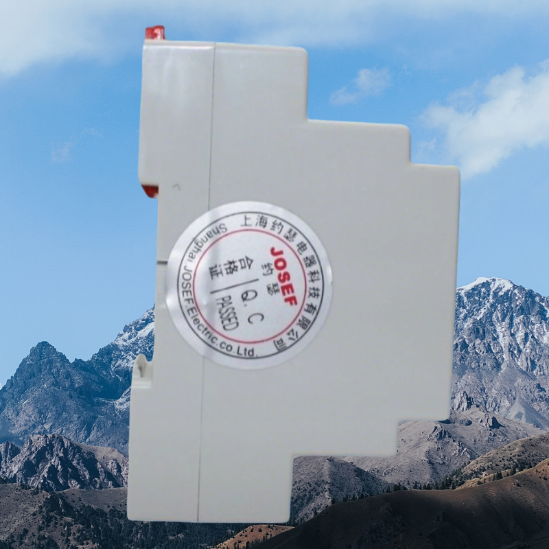 Լɪ      Լɪ ©̵ 100mA 0.3S AC220V Ƕʽװ 45DJ-ZB2 80A