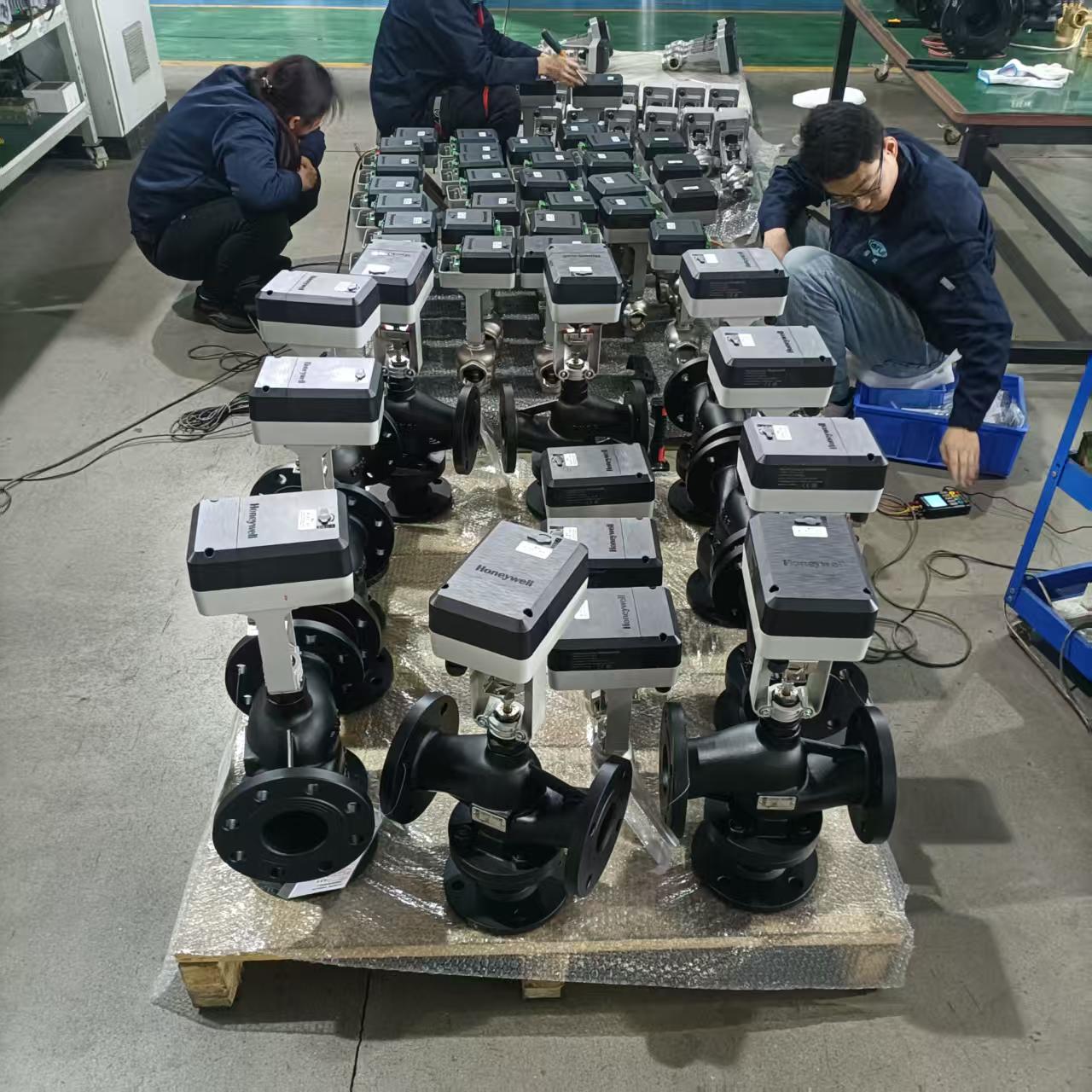 Τװ綯ͨڷML8824A1820