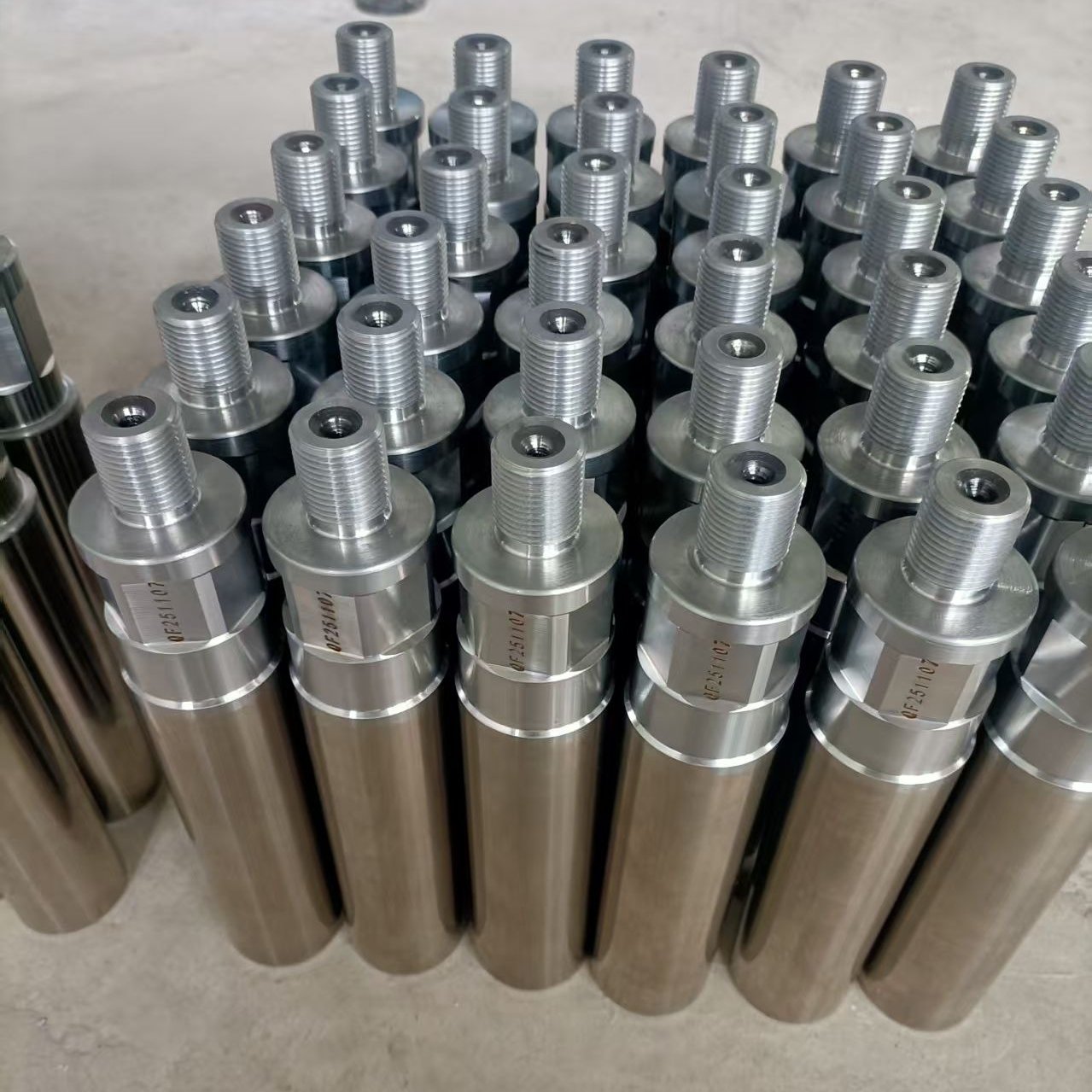 青峰通用制造注水泵柱塞耐磨耐用精度高硬度高φ50*265