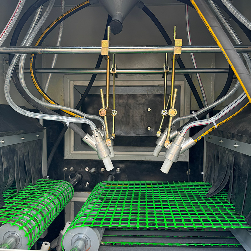 鑫百通瓷砖输送式自动喷砂机XBT600-8A