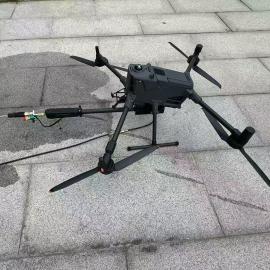 大疆M400 无人机高空清洗幕墙