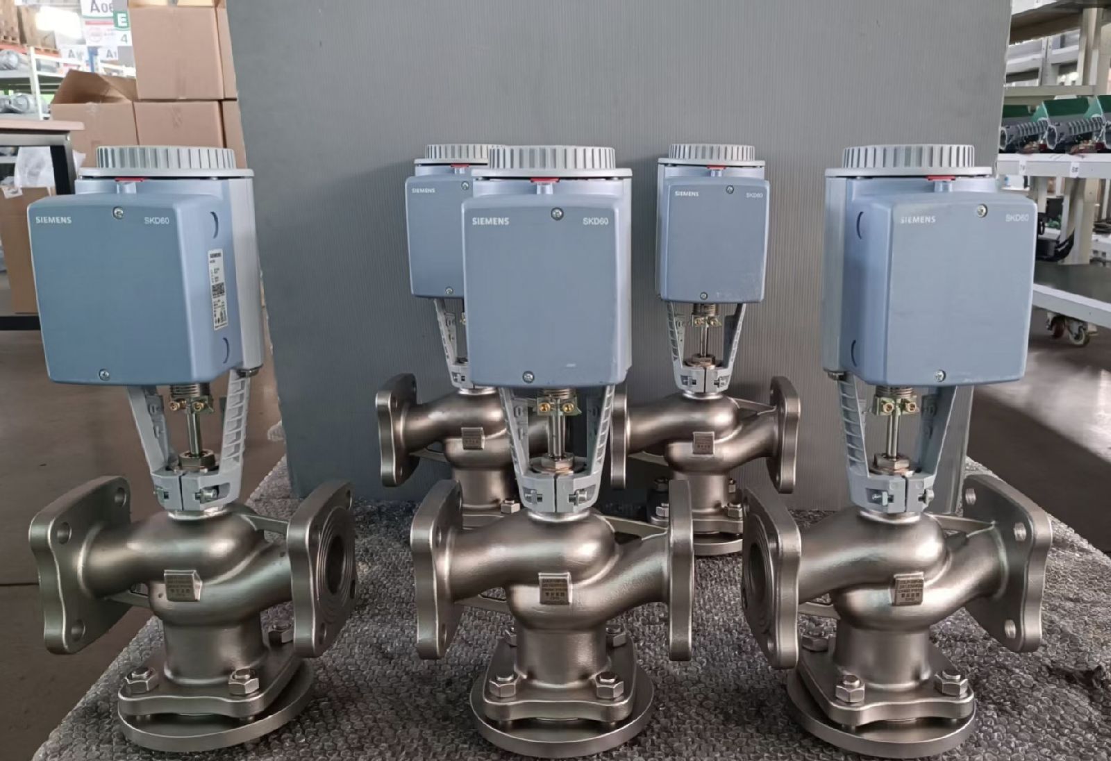 VVC45.50电动不锈钢温控阀 304调节阀 可搭配西门子SKD62 SKD60