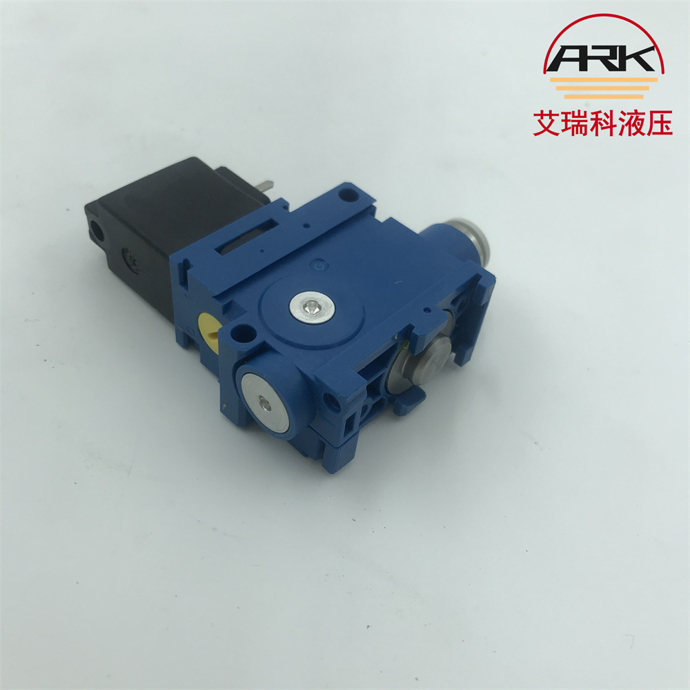 5792600220气动换向阀原装出售安沃驰两位三通换向阀5790400210aventics